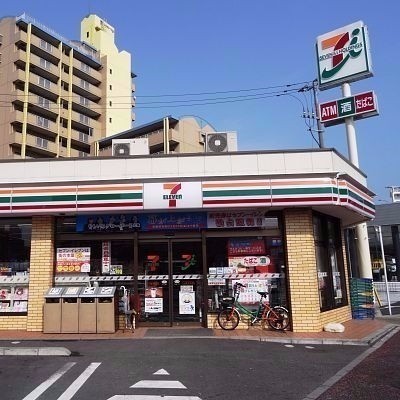セブンイレブン木町店