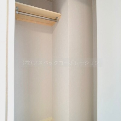 洋室1収納
