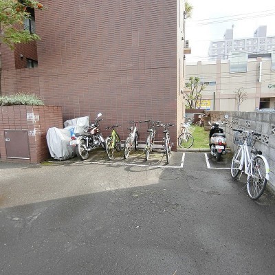 駐輪場
