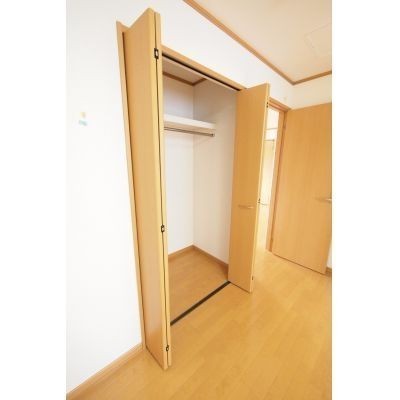 洋室と収納です。