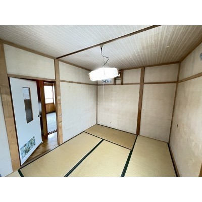 detached この地域の土地参考価格
北海道美唄市西二条南7丁目1-11