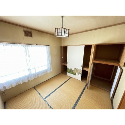 detached この地域の土地参考価格
北海道美唄市東三条南2丁目1-22