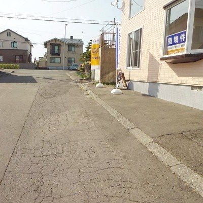 前面道路南向き