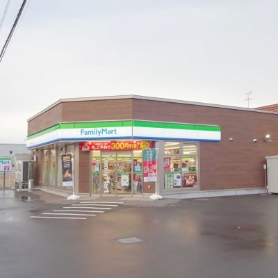 ファミリーマート千歳あずさ店