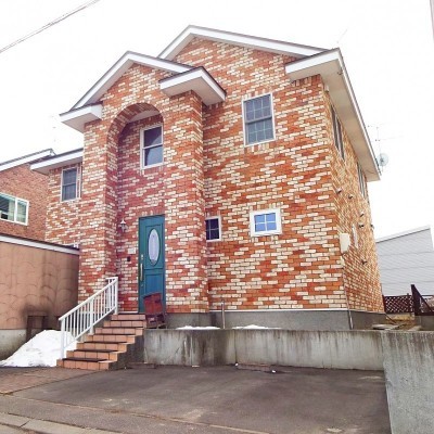千歳市あずさの中古戸建です。
