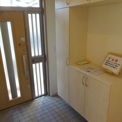 1F玄関