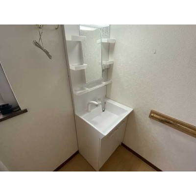 洗面台は綺麗な状態です♪