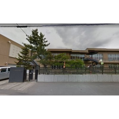 恵庭幼稚園まで1976m