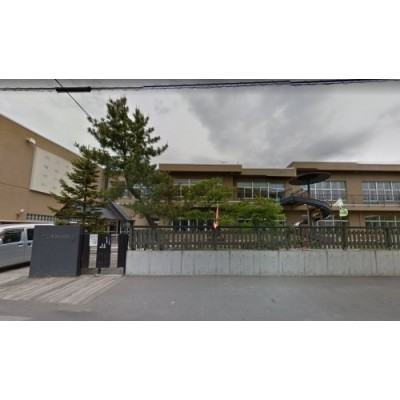 恵庭幼稚園まで1055m