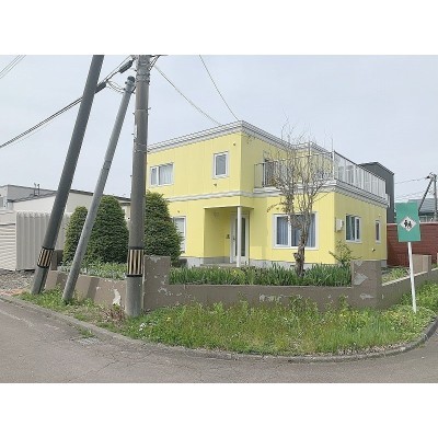 道路(角)からの写真。