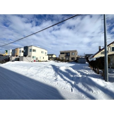 detached この地域の土地参考価格
北海道千歳市富丘２丁目4-3