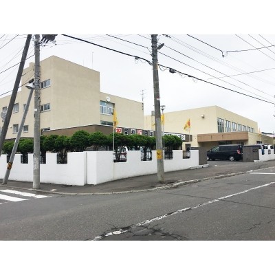 東山小学校