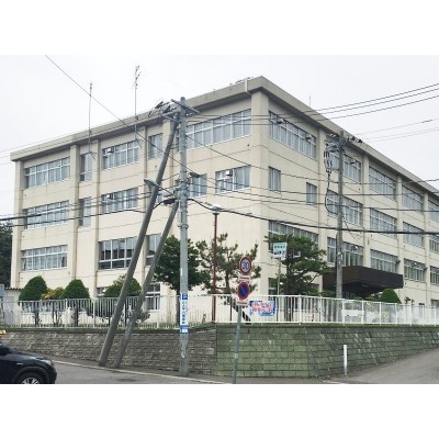 陵陽中学校