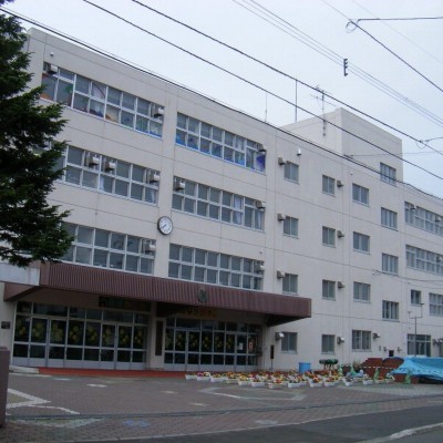 北野平小学校まで徒歩10分です!