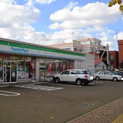 ファミリーマート札幌旭町7丁目店