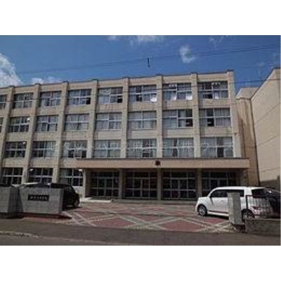 札幌市立新琴似中学校