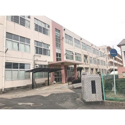 detached この地域の土地参考価格
長崎県佐世保市原分町257-9