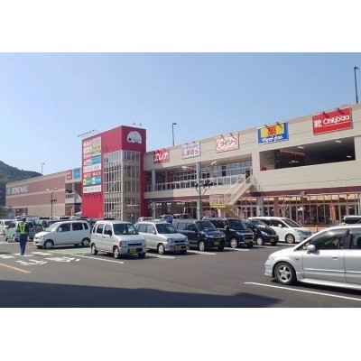 detached この地域の土地参考価格
長崎県佐世保市皆瀬町81番地2