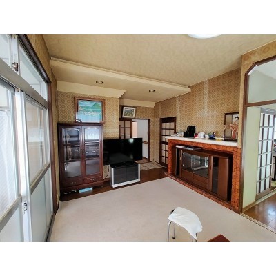 detached この地域の土地参考価格
長崎県佐世保市皆瀬町81番地2
