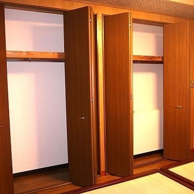 寝室クローゼット