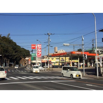 ガソリンスタンド