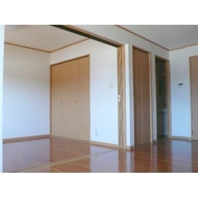 ☆南向きなのでお部屋も明るいです☆