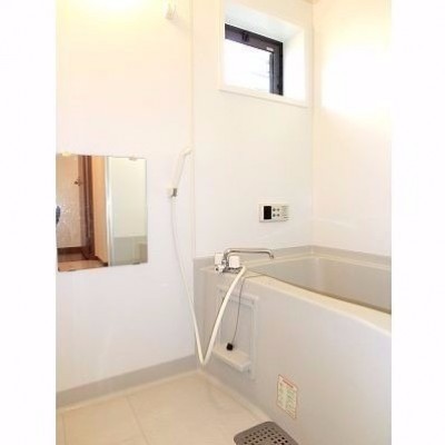 ☆小窓があるので換気もバッチリ☆
