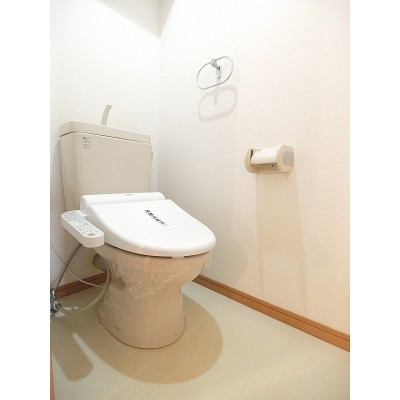 ☆トイレはもちろんウォシュレット☆