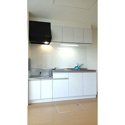 ☆キッチンは上下収納あり☆