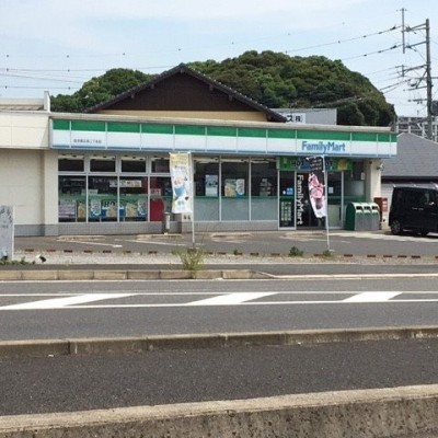 ファミリーマート