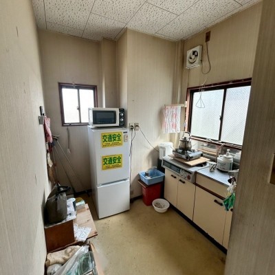 commercial この地域の土地参考価格
長崎県佐世保市高梨町18-26