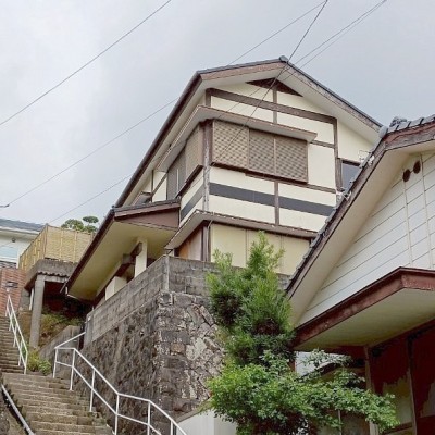 townhouse この地域の土地参考価格
長崎県佐世保市藤原町5-23