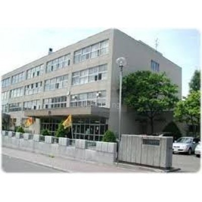 ひばりが丘小学校まで387m