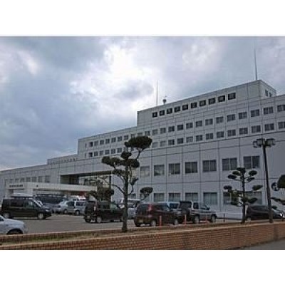 ツルハドラック 岩見沢店まで851m