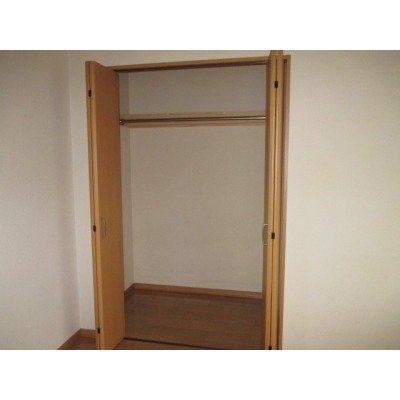 洋室6帖-収納