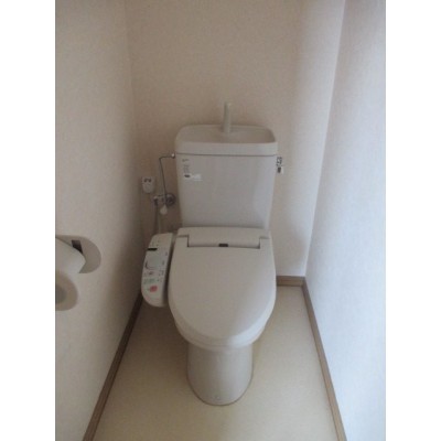 ウォシュレット完備