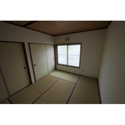 和室 寝泊りも可能です。