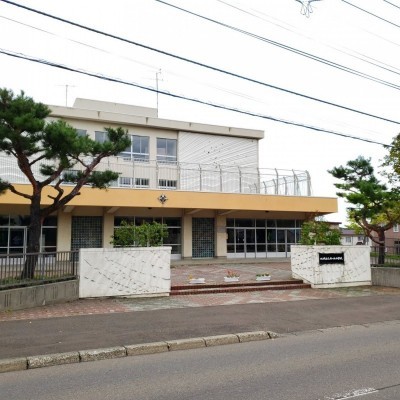 南が丘中学校まで徒歩7分