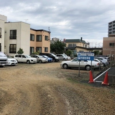 月極駐車場