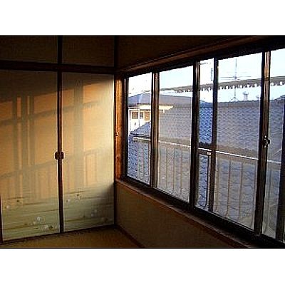 2階は明るい3面採光