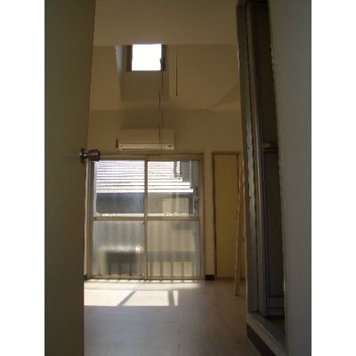 エアコンも新品