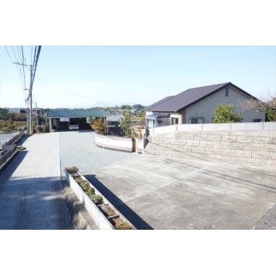 東側より撮影)敷地約500坪!敷地も綺麗に造成されております