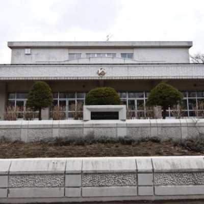 平岡中学校