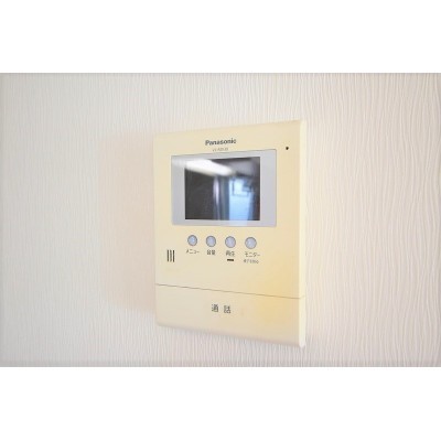 1階の温水洗浄付トイレです!