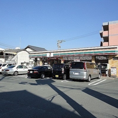 セブンイレブン 萩原店