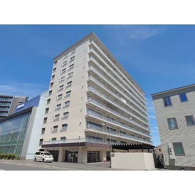 【外観】全71戸のマンション。11階最上階の住戸になります。