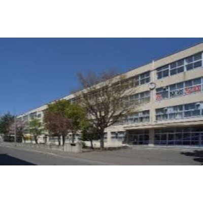 発寒中学校まで776m