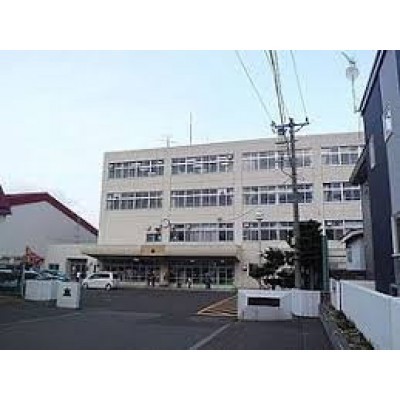 西園小学校まで1196m