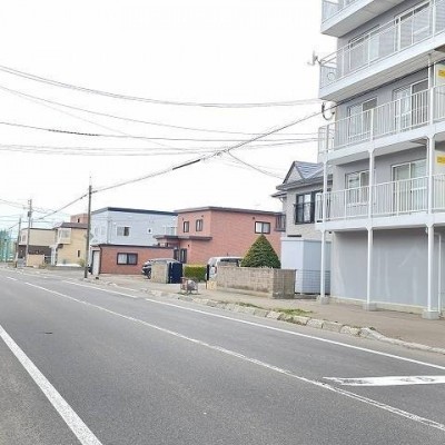 前面道路☆競輪場通りです♪