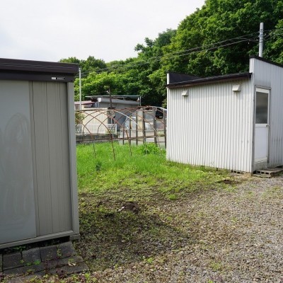 物置2か所あります